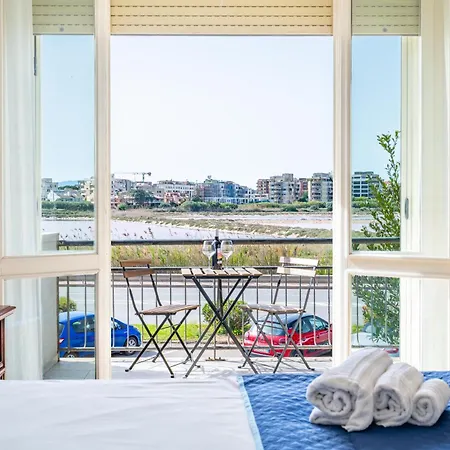Flamingo Poetto Mare A Due Passi Апартаменты *